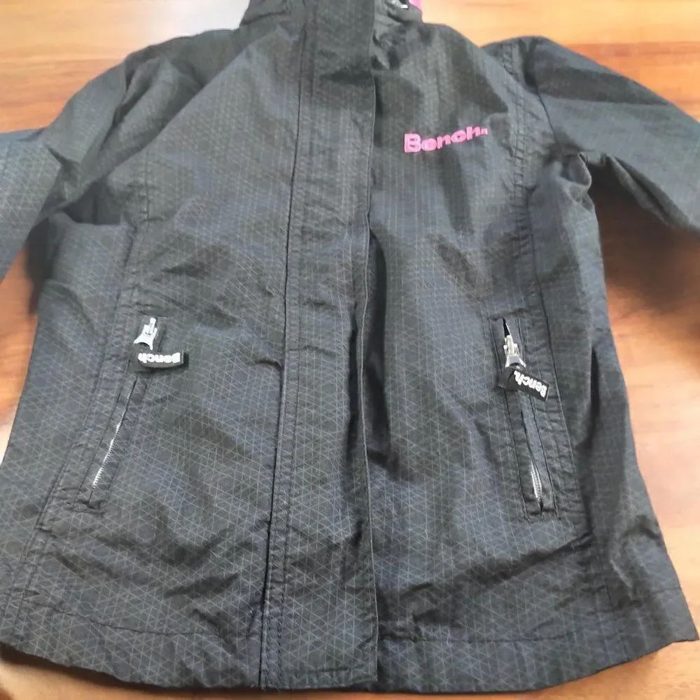 Bench Spring Jacket - Picture 4 of 14
